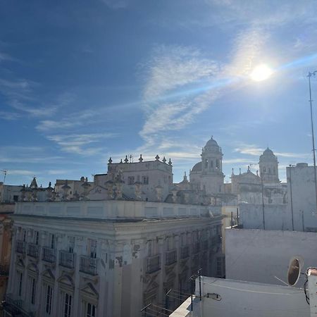 El Bastinazo Con Terraza Privada Grupo Ac Gestion Apartment Cadiz Bagian luar foto