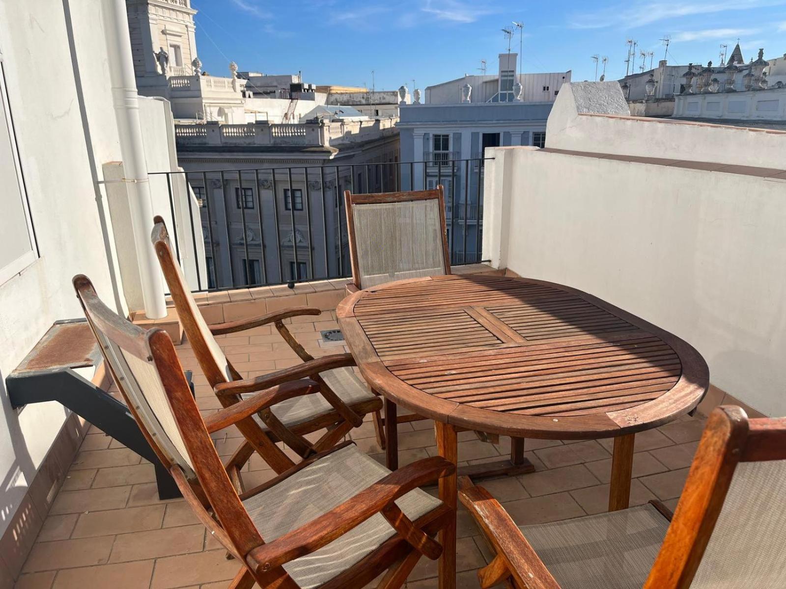 El Bastinazo Con Terraza Privada Grupo Ac Gestion Apartment Cadiz Bagian luar foto